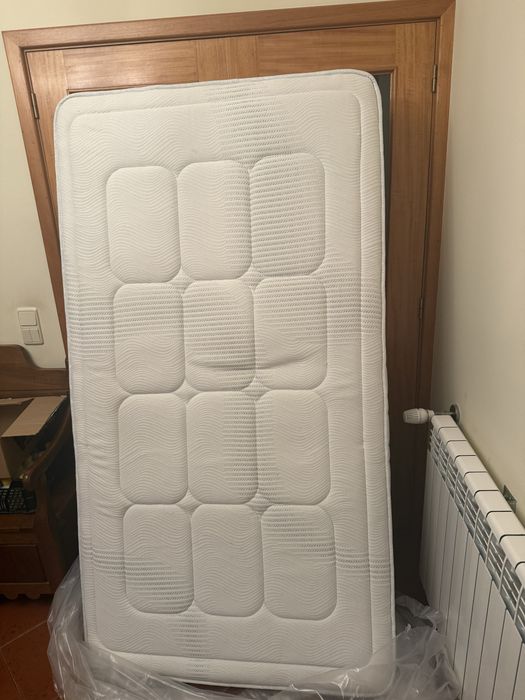 Cama de solteiro + colchao