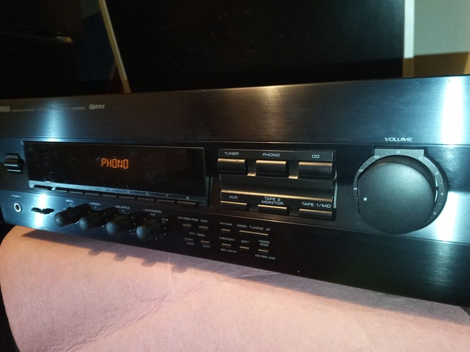 Amplificador Yamaha com radio RDS