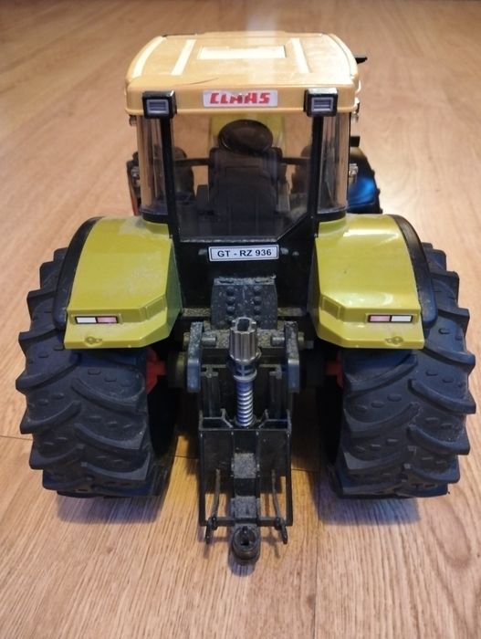 Trator Claas original
