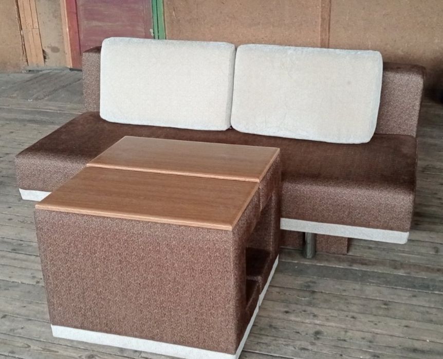 Розкладний диван