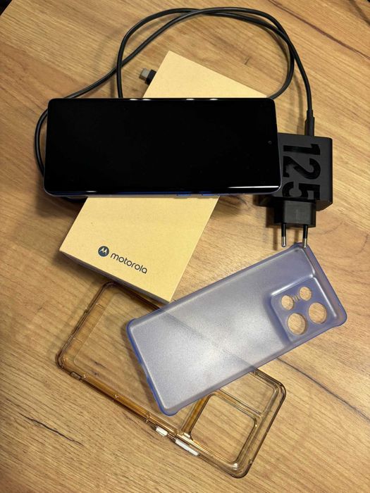 Motorola Edge 50 Pro 12/512GB NFC DualSIM Fioletowy Luxe Lavender 125W