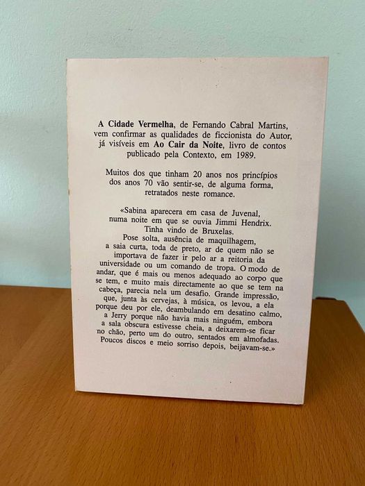 A Cidade Vermelha - Fernando Cabral Martins