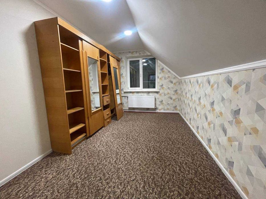 Продам 2х этажный дом на границе Южного и Буды 243 м2