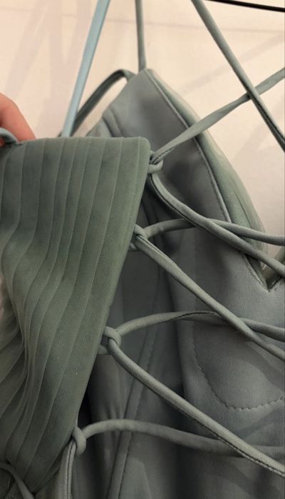 Vestido de Cerimónia Verde-Azulado com brilho