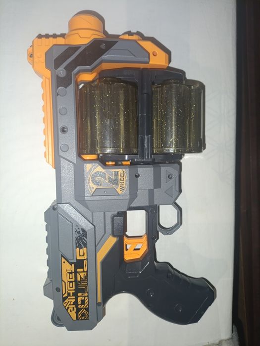 Бластер  іграшковий  Nerf.