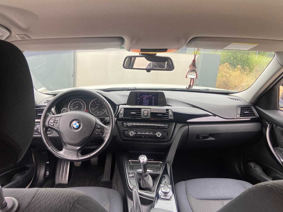 **Para vender até ao fim de semana** BMW 316d F30 De 2012