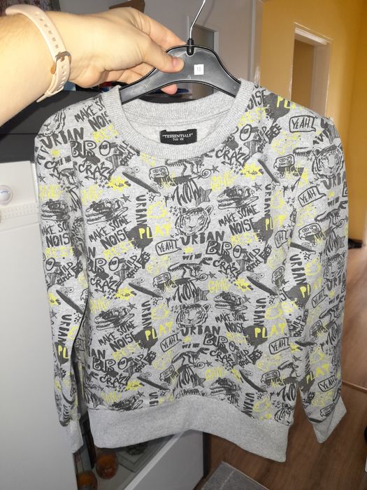 Zestaw bluz dla chlopca 122/128