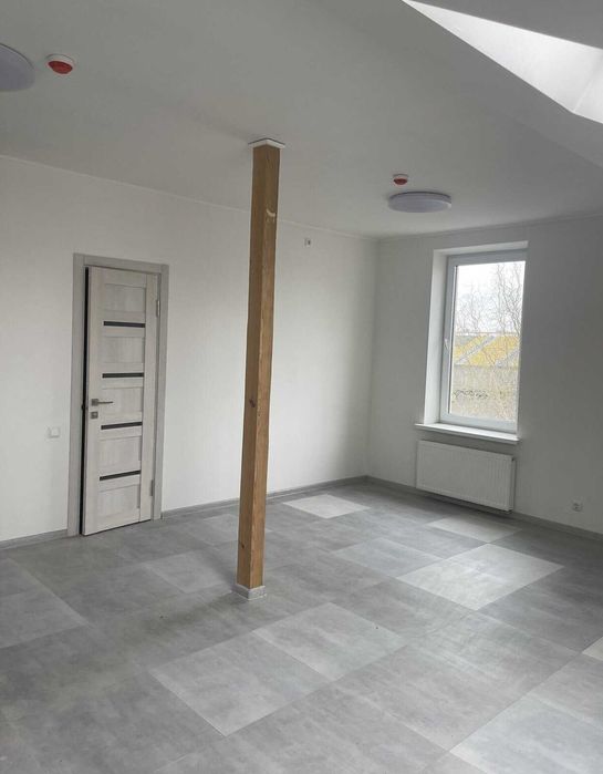 Здається комерційне приміщення на вул. Замостянська