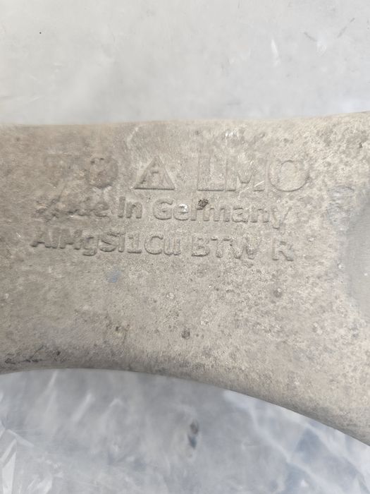 Ричаги Туарег Каєн 958