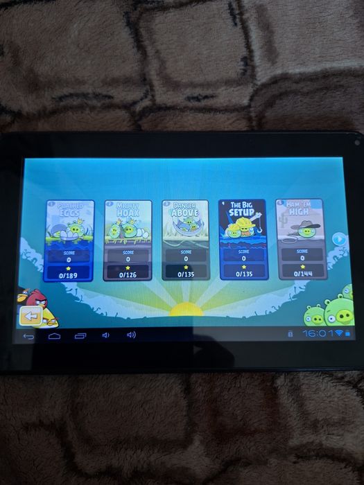 Tablet Goclever TAB 9300 + Karta micro sd