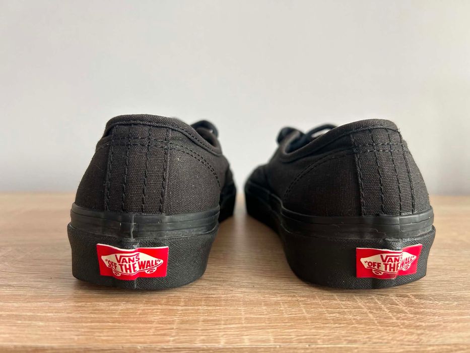 Czarne trampki VANS
