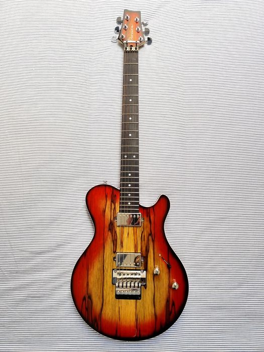 Guitarra Eléctrica Pereira Guitars Joseane Custom