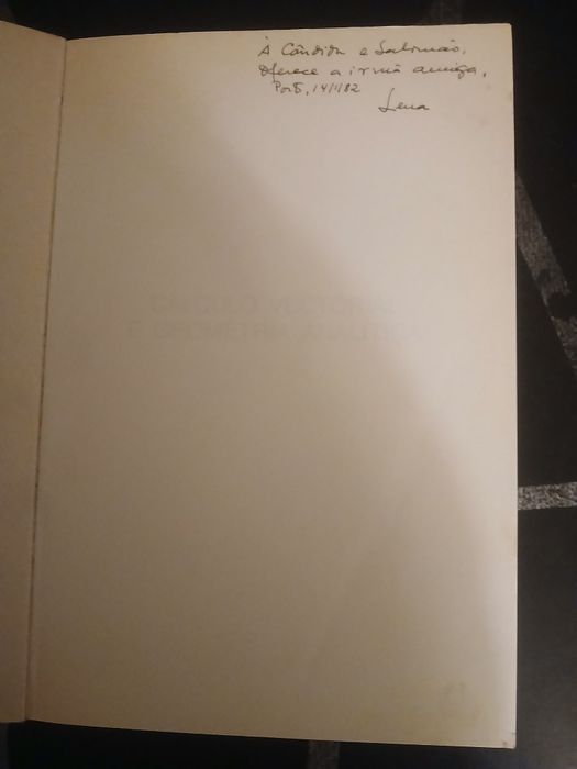 Calculo vectorial e geometria analítica, Maria Helena Novais, 2 edição