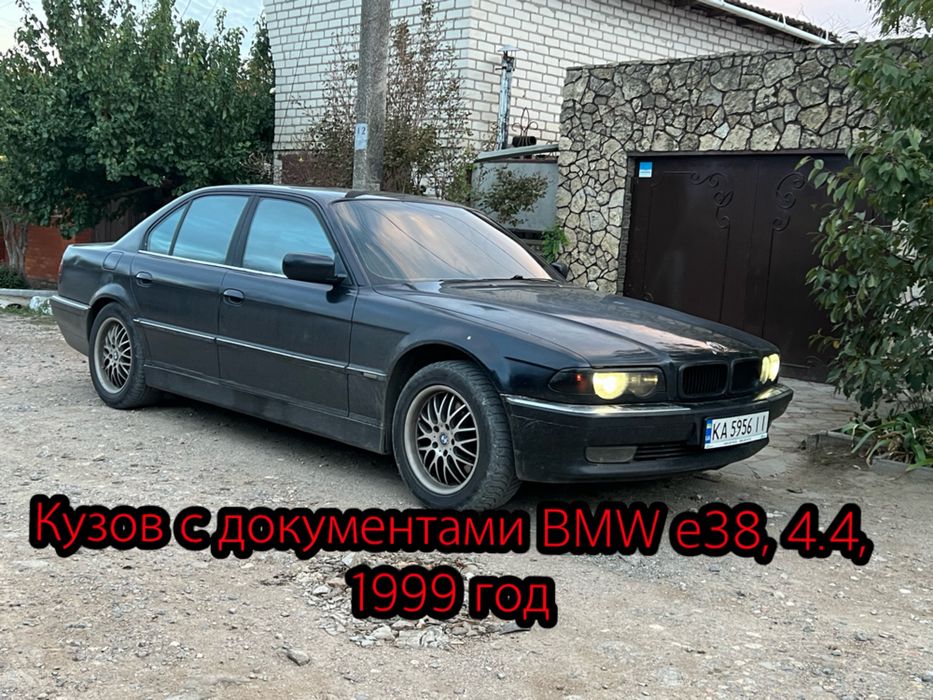 Продам кузов с документами на BMW e39,2001 год