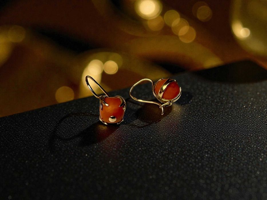 Złote kolczyki z koralem I 585 I Świetny stan