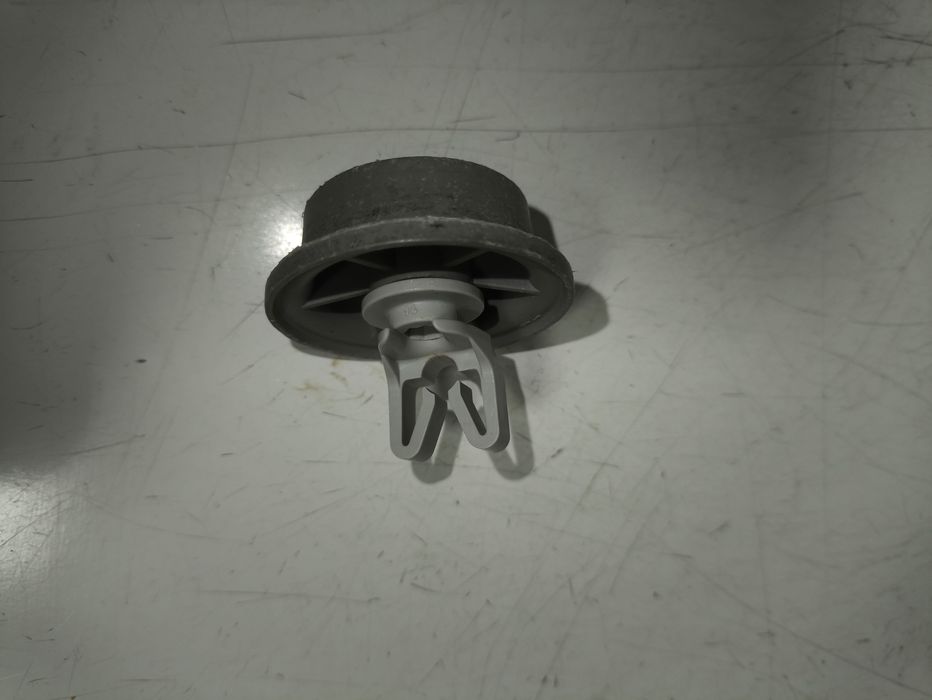 Kólka do prowadnic kosza zmywarki