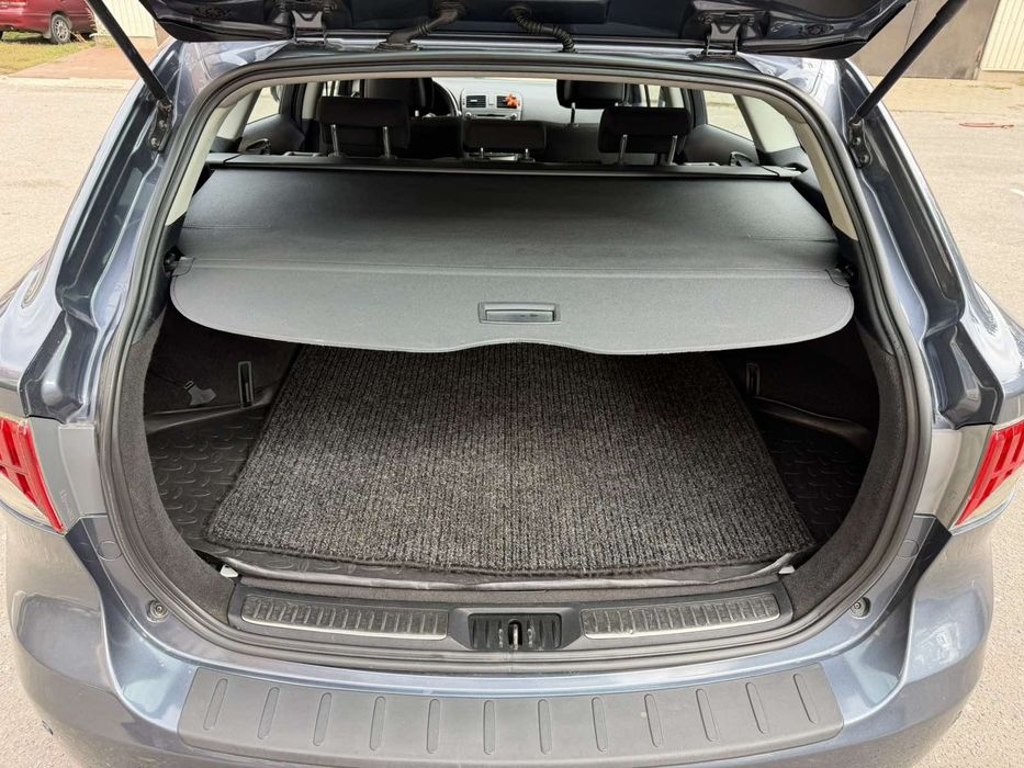 Toyota Avensis у відмінному стані