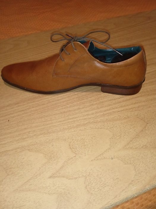 Туфлі нові шкіряні Burton manswear London (42)