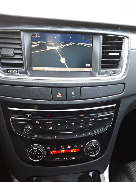 Peugeot 508 SW! Klima! Alu! Navi! PDC! Panoramiczny dach!