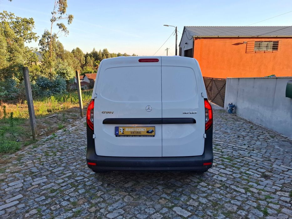 Mercedes-Benz Citan 110 CDi/27 3 LUGARES APENAS 40 MIL KMS NACIONAL DE 2023/12 ( COM IVA DEDUTIVEL INCLUIDO)