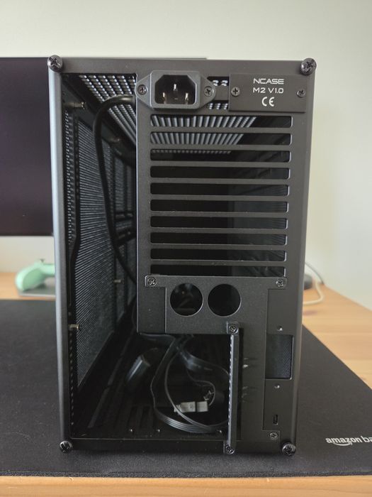 Caixa ITX Ncase M2