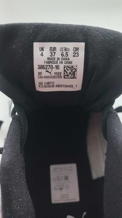 Оригінальні кросівки Puma 37 розмір