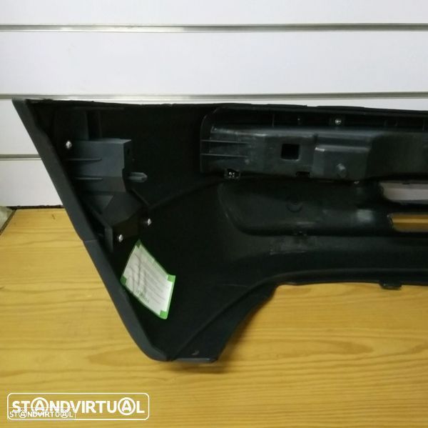 Para-choques Citroen Saxo modelo: 1996 até 2003 novo