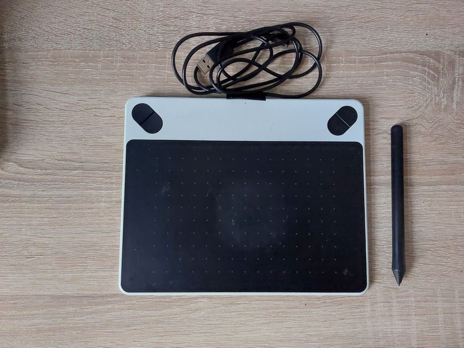 Tablet graficzny Wacom Intuos Draw Biały