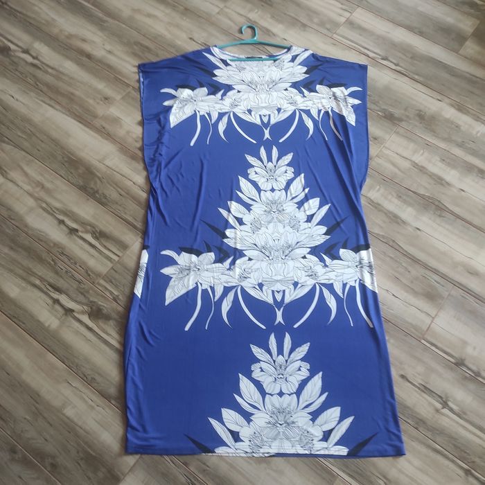 Парео, накидка до купальника