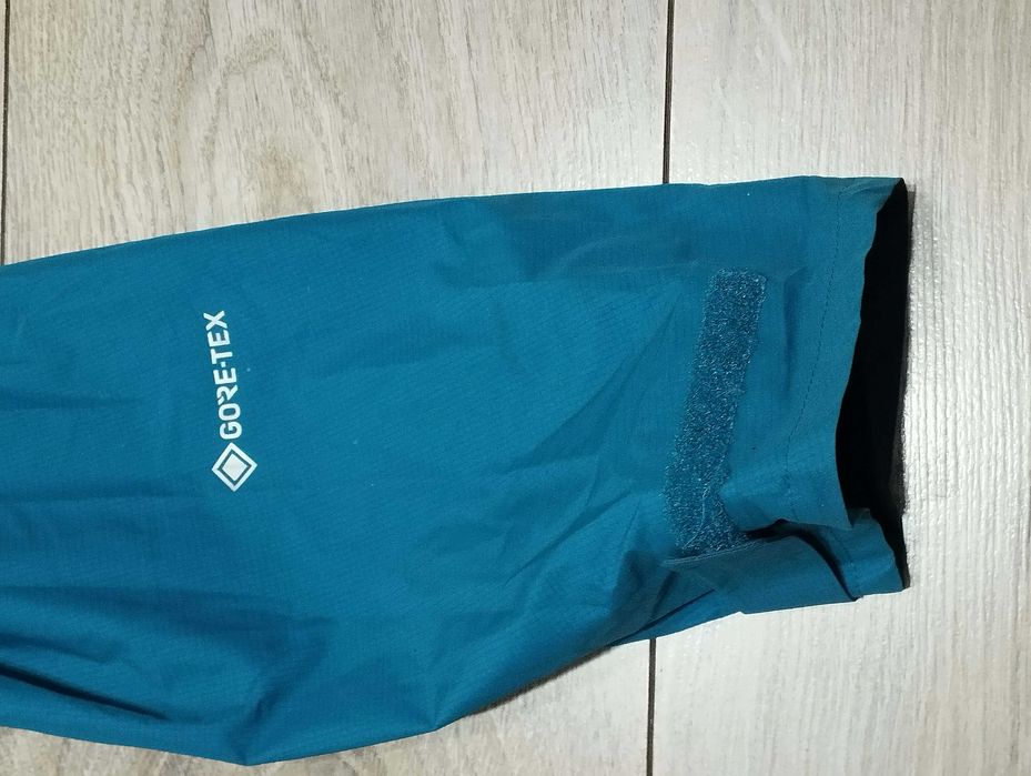 Mountain Equipment Gandiva Gore Tex jacket size M kurtka trekkingowa