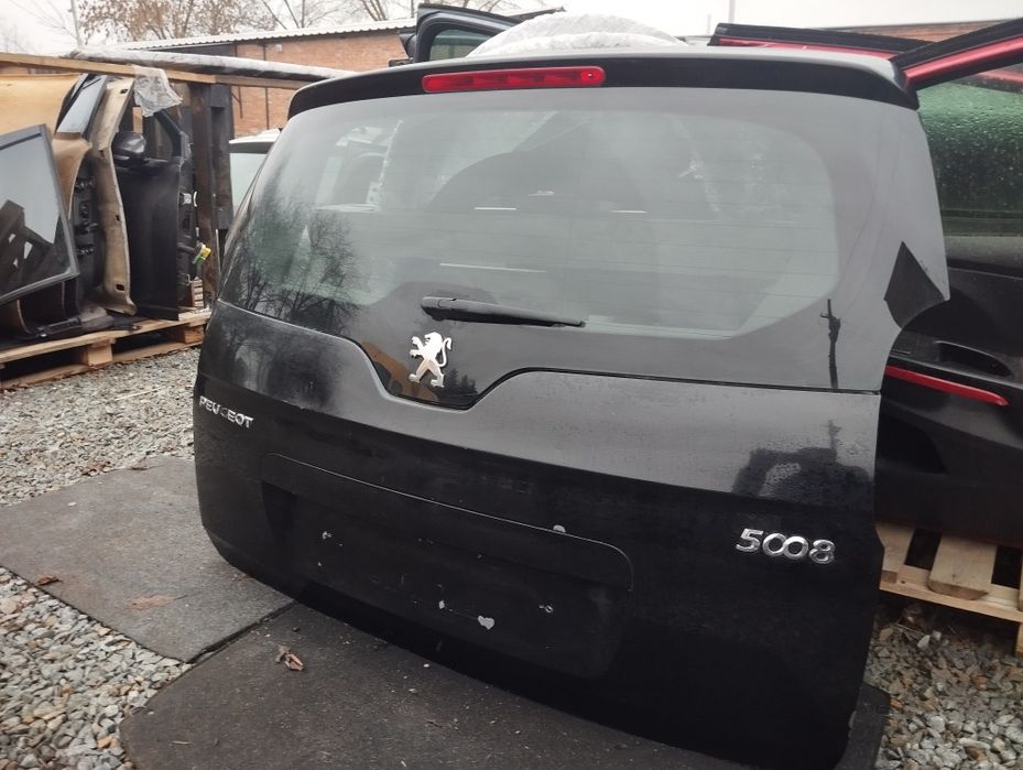 Кришка багажника Ляда Пежо 5008 Peugeot 5008