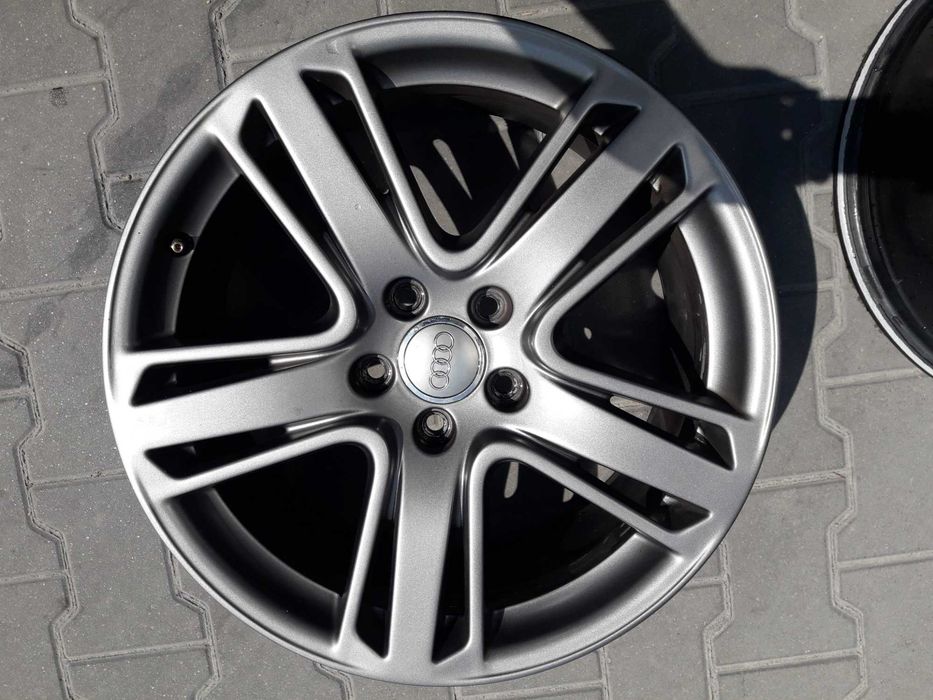 Oryginalne Alufelgi 18" Audi 8P 8V kolor grafitowy 5x112
