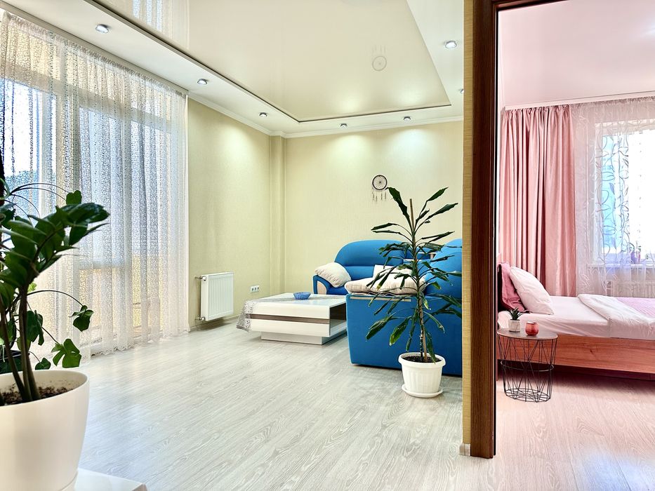 NAVIT 2-х кімн.люкс апартаменти з кавомашиною в центрі міста.Лебединка