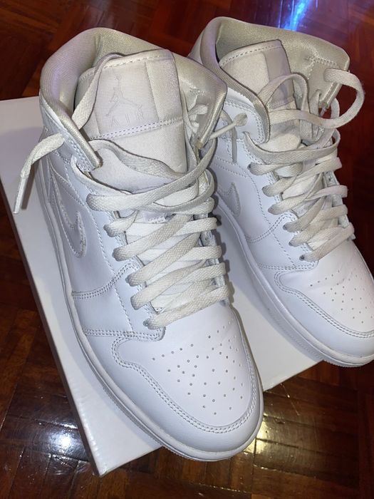 Air jordan 1 mid branco tamanho 42