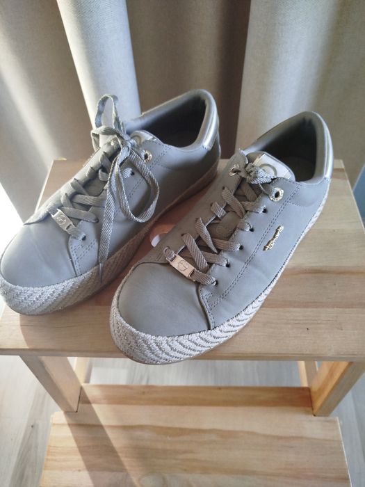 Buty damskie. Tamaris. Rozmiar 40