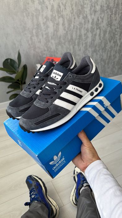 3 кольори Adidas LA Trainer OG