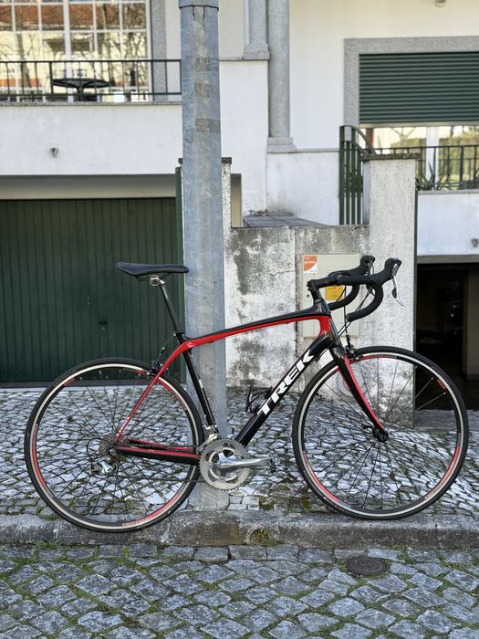Bicicleta estadra Trek Domane Carbono