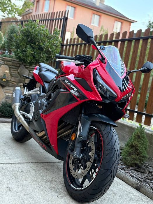Honda cbr 650 r 2023ne z900.mt09.mt09