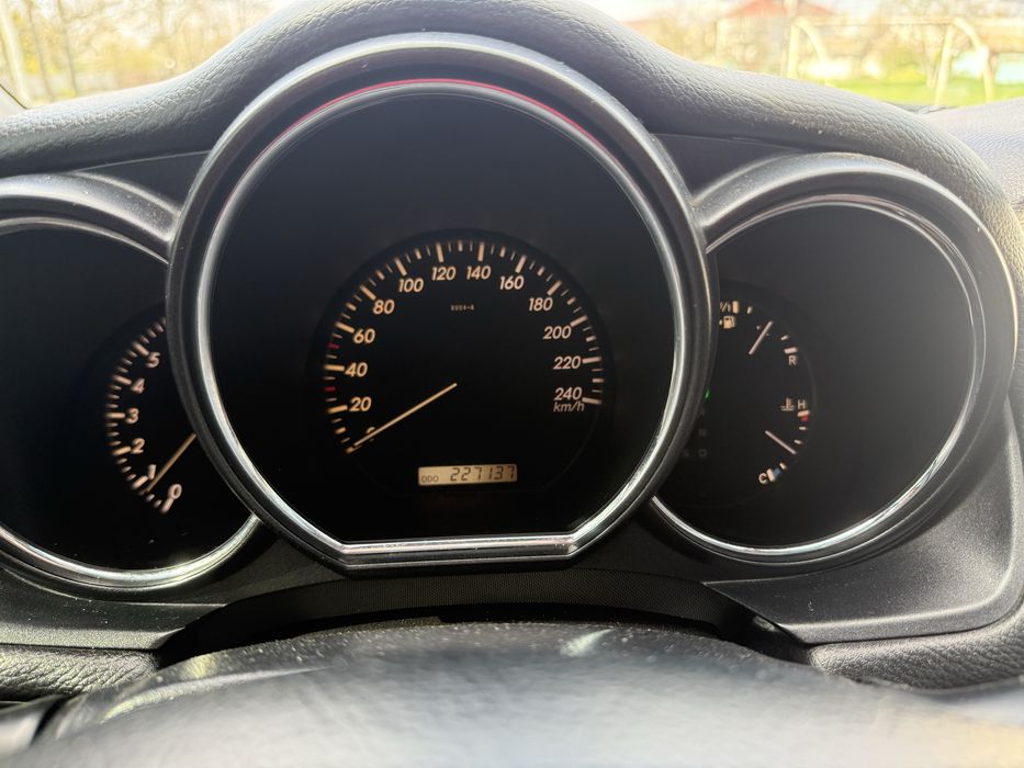 Продам Автомобиль Lexus RX300