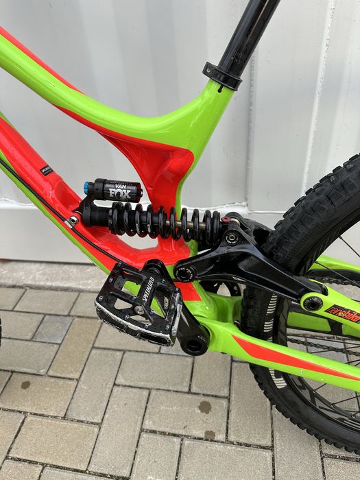 Rower DH Specialized Demo 8 M