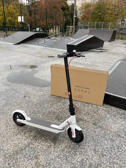 Заощаджуйте час! Электрический самокат Electric Scooter M365 Black