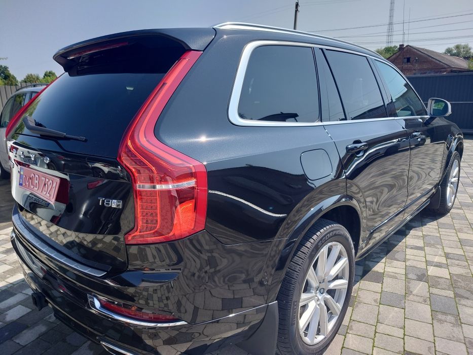 Volvo xc90 гібрид Recharge R-design