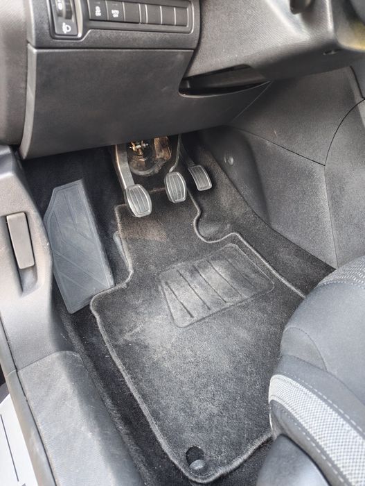 Peugeot 308 SW — fotografia 11