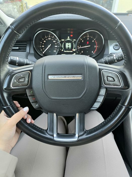 Range Rover Evoque com garantia até abril de 2027 — Impecável | 164.281 km | 18.500€