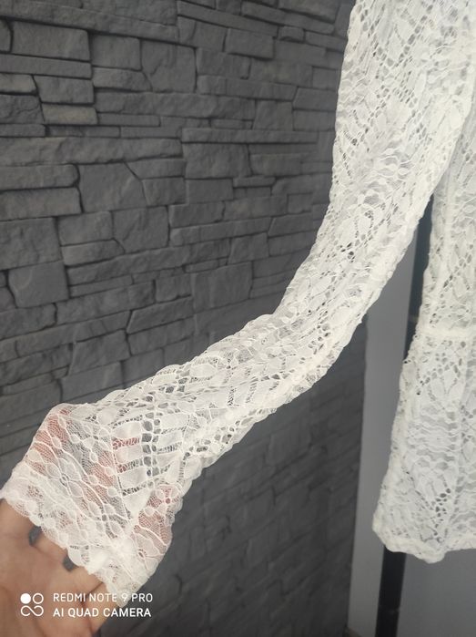Primark __ nowa bluzka koronkowa z baskinką