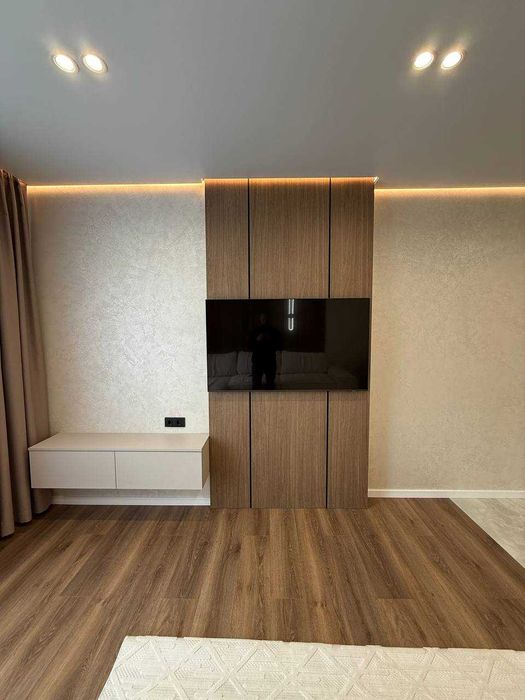 Продаж 2кім+кухня студія В ЖК: Manhattan 75м2