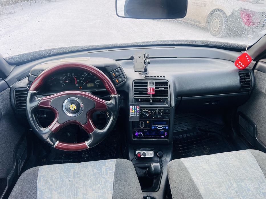 ВАЗ 2110 в хорошем состоянии