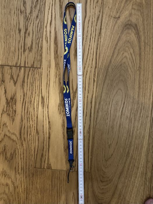 Smycz Pamifos, Zomikos firmy Vipharm 53cmx1,5 cm
