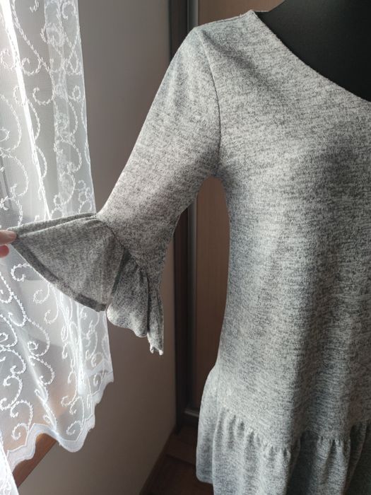 Jesienna sukienka z falbaną rozm. 36