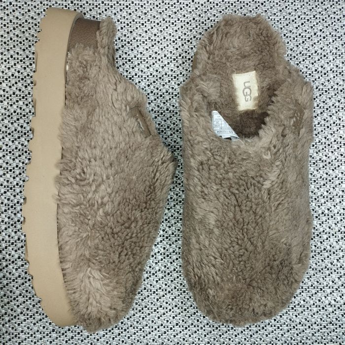 Тапки UGG Fuzz Sugar Slide